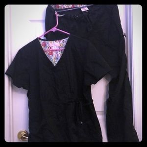 Koi black scrubs sz large pants xl top euc